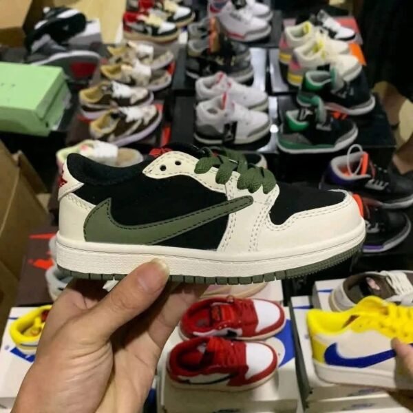 Kids Sneakers Pallet