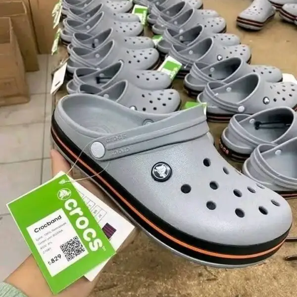 CROCS PALLET